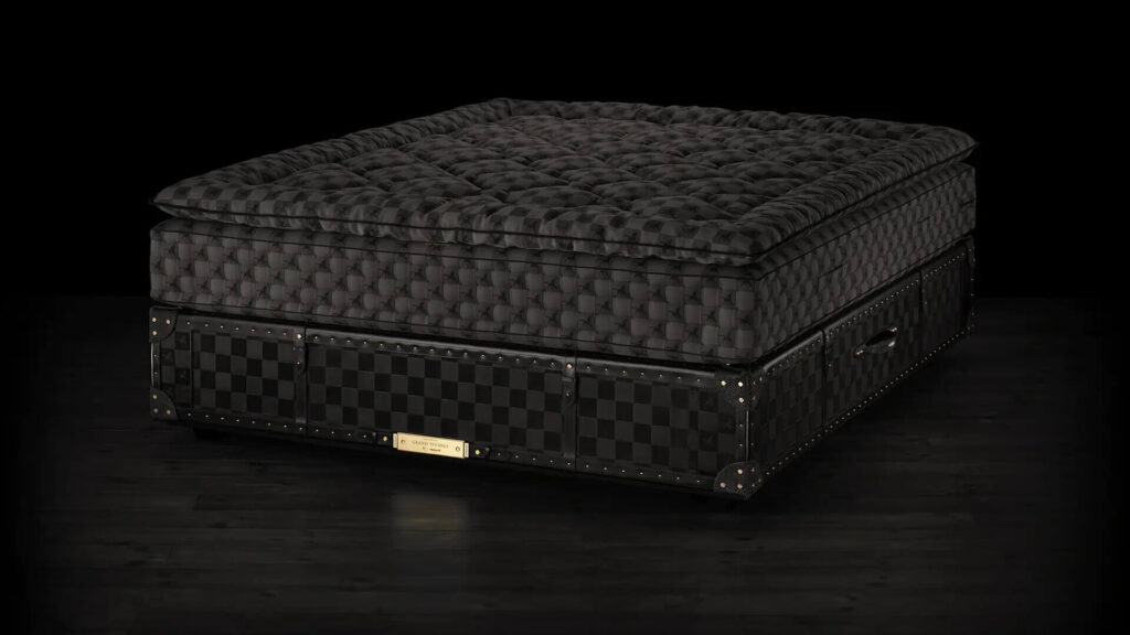 #2 most expensive mattress in the world - Hästens Grand Vividus - $ 390,000