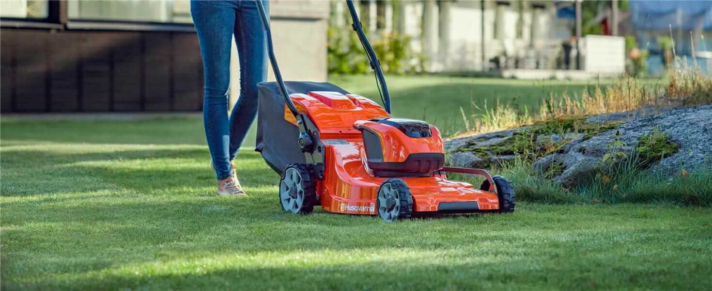 Top 10 Most Expensive Lawn Mower in the World Expensive World